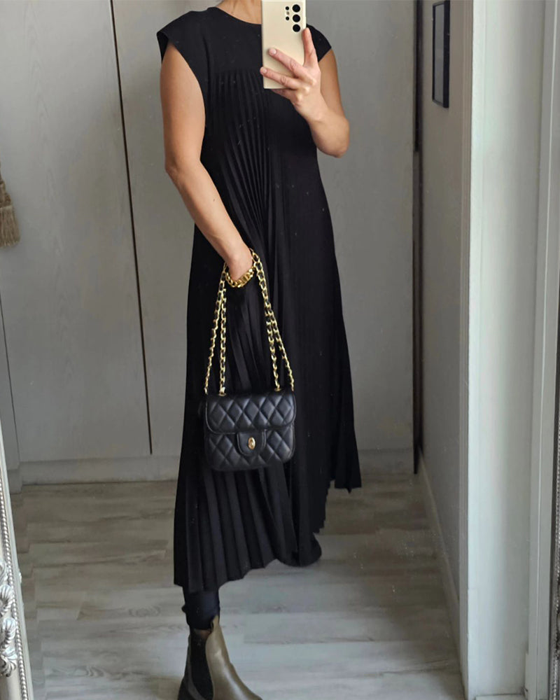 Vestido Elegancia Plisada