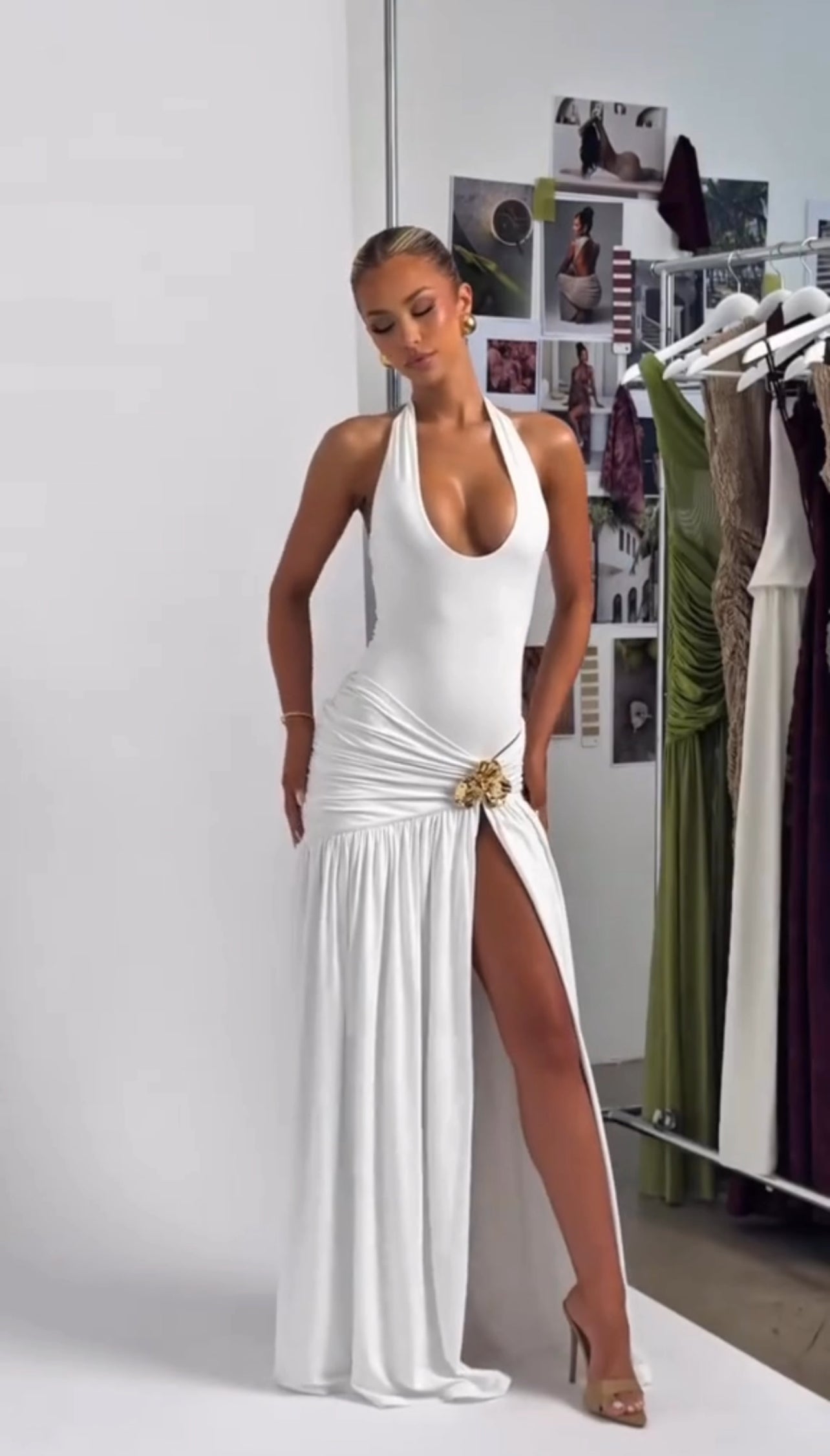 Vestido Elira – Elegancia sensual con abertura