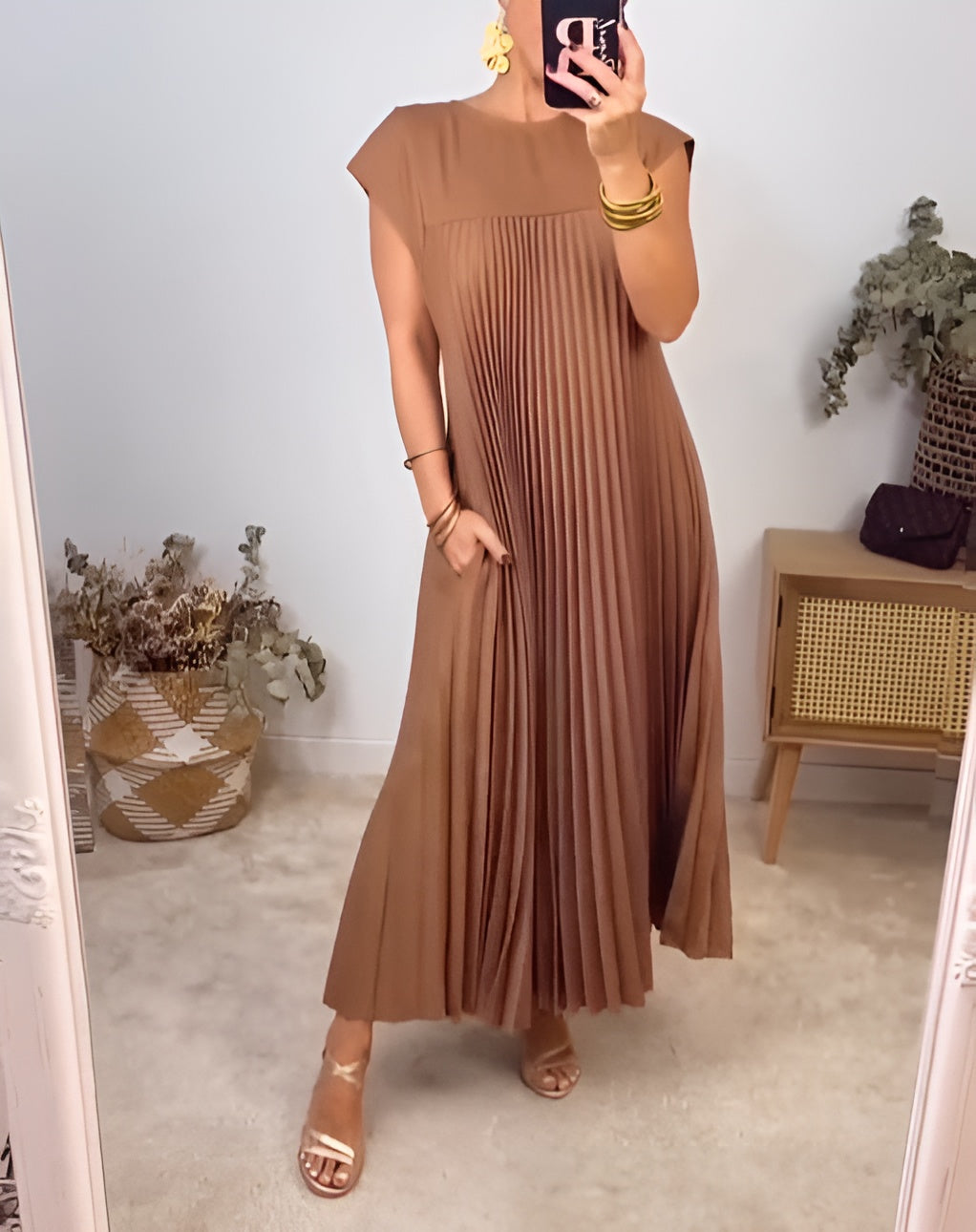 Vestido Elegancia Plisada