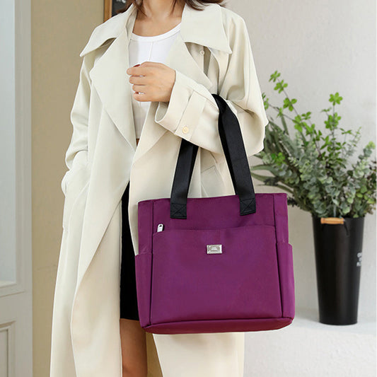 Bolso de hombro ligero e impermeable