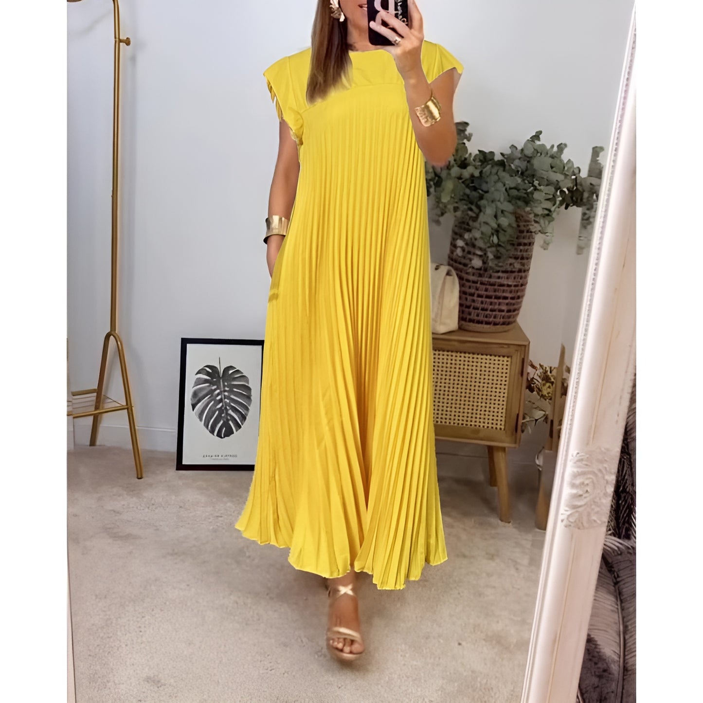 Vestido Elegancia Plisada