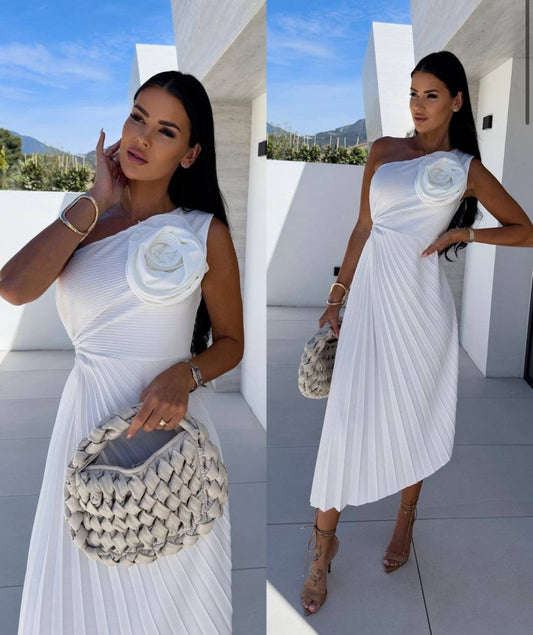 Vestido Esmeralda Real – Elegancia Asimétrica y Brillo Sofisticado